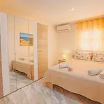 Spacious Townhouse With A Terrace Overlooking Valletta's Grand Harbor Ferienhaus Senglea